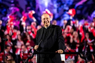 8b4984bf-03d9-42fa-b982-ecac0d7c12b3